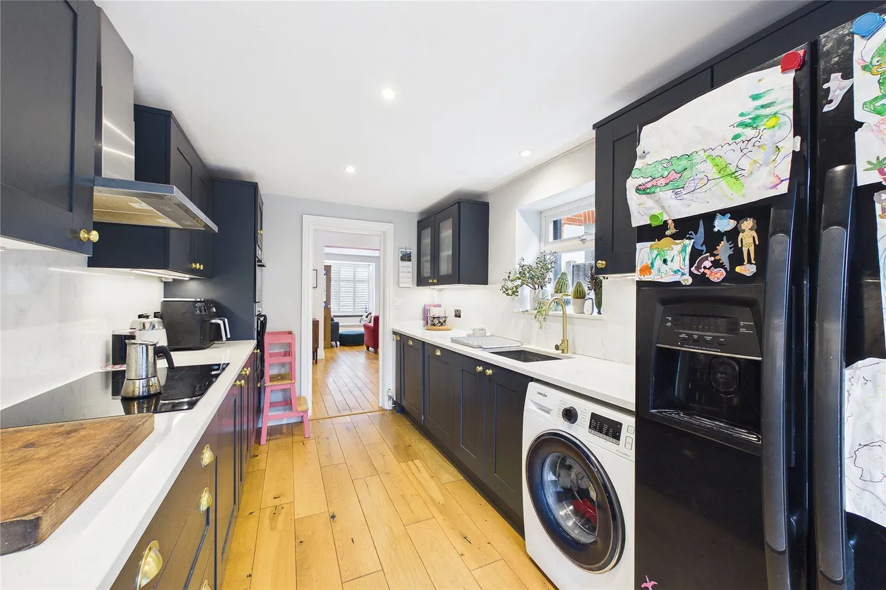 South Road, Horsell, GU21, photo 7