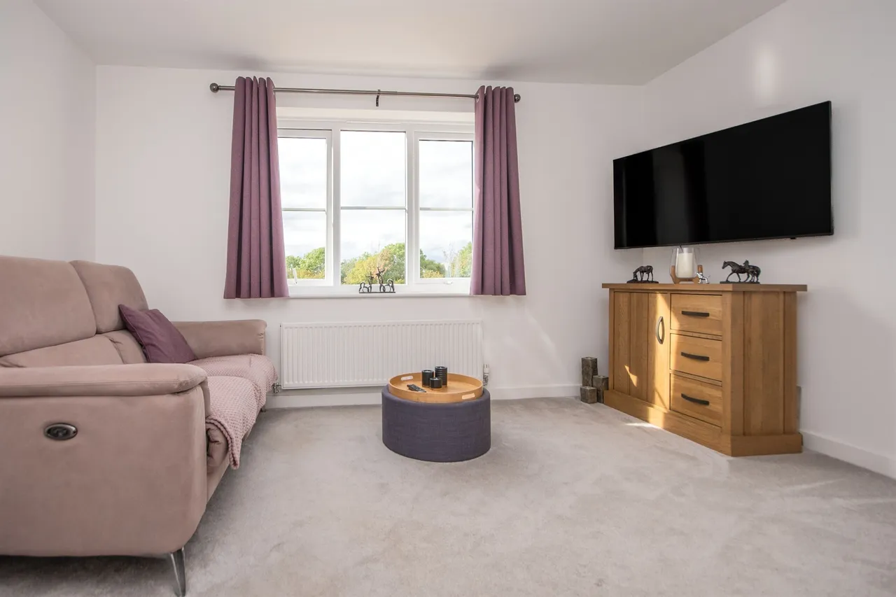 Goldcrest Way, Kettering, NN14, photo 2