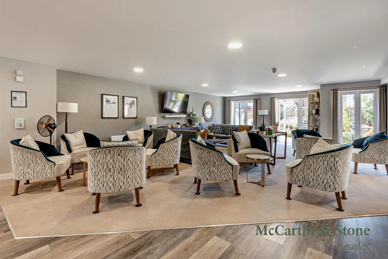 The Moors, Thatcham, RG19, photo 19