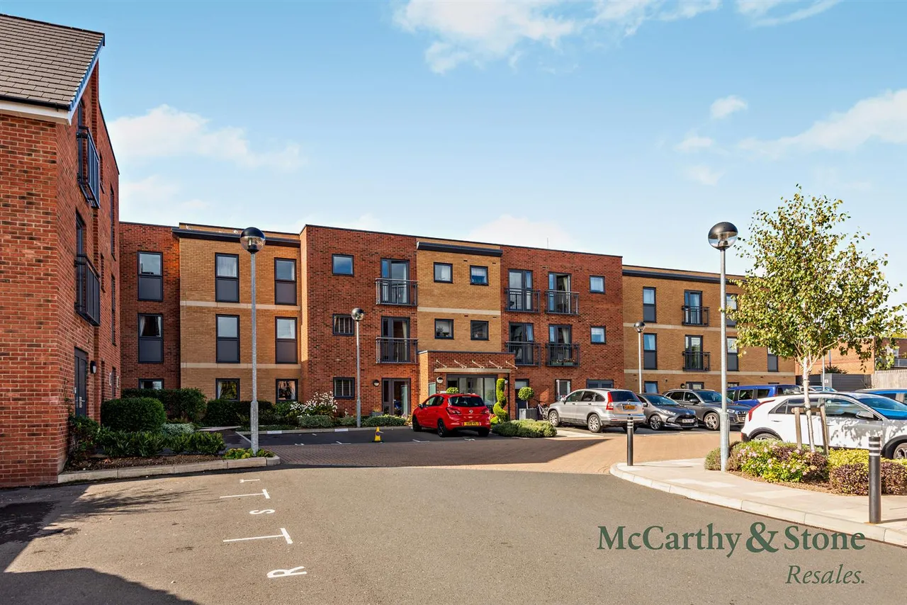 The Moors, Thatcham, RG19, photo 21