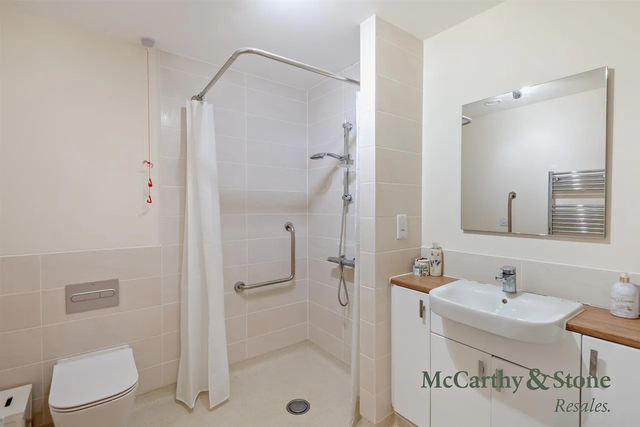 The Moors, Thatcham, RG19, photo 8