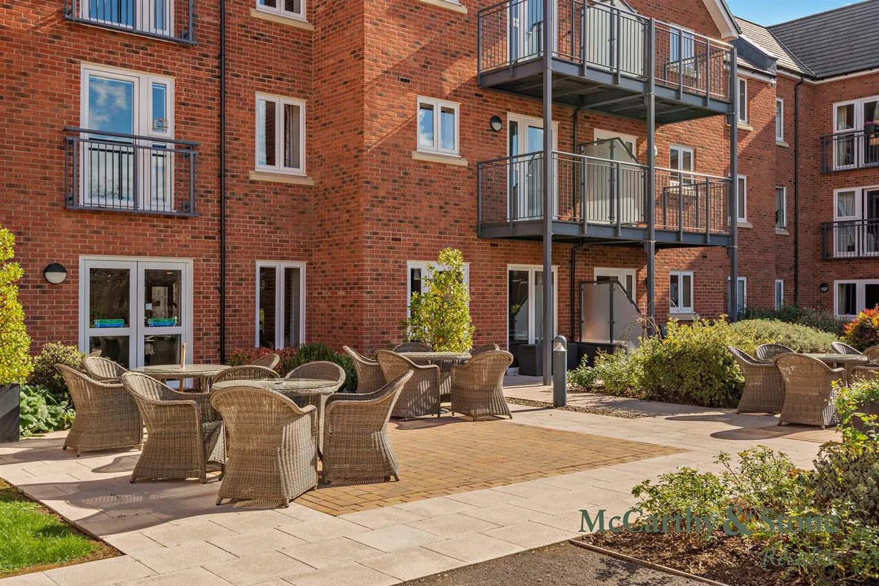 The Moors, Thatcham, RG19, photo 29