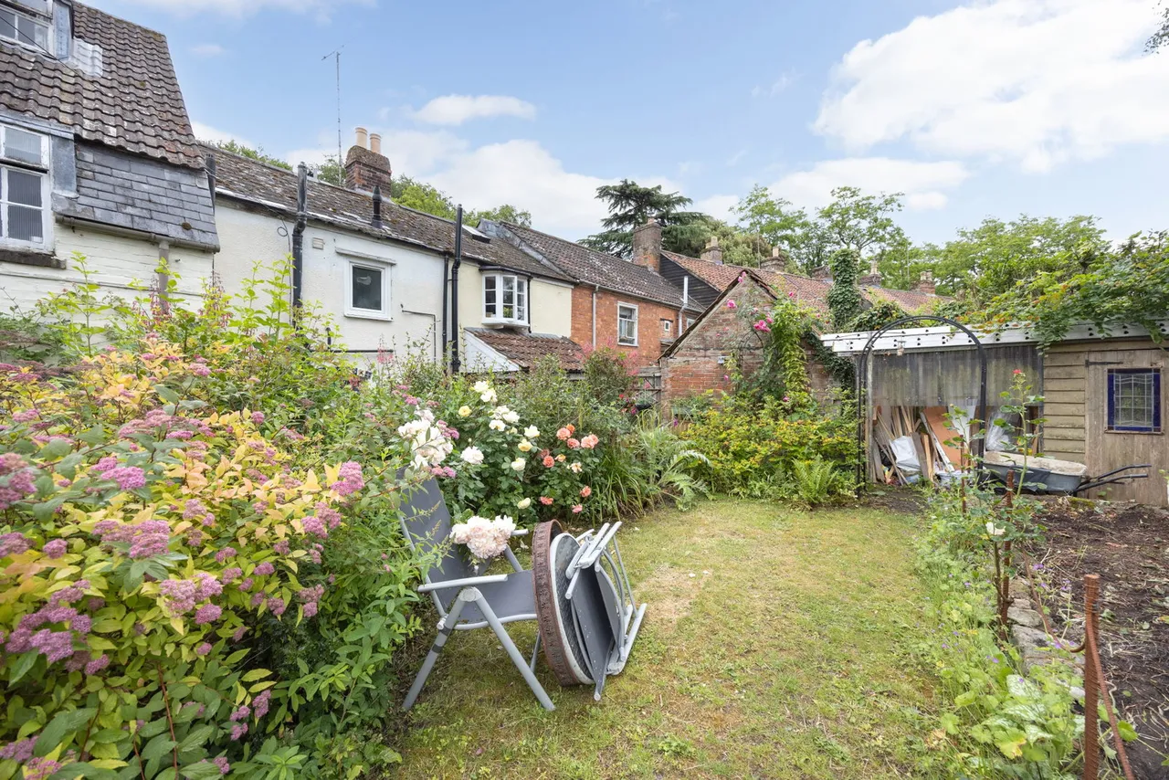 South View Court, Devizes, SN10, photo 10