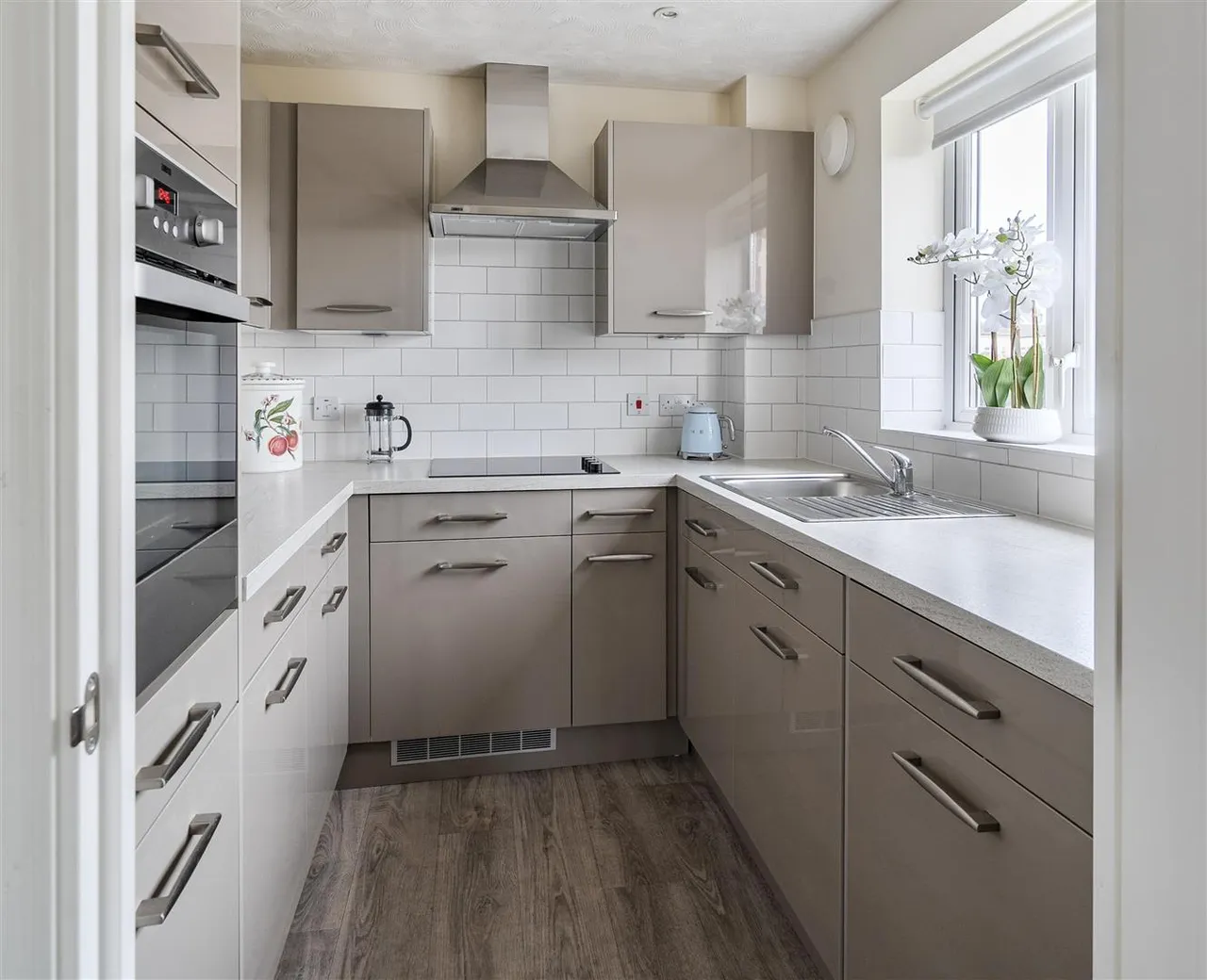 Stuart Road, Highcliffe, BH23, photo 15