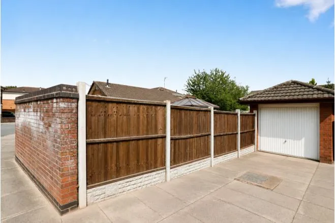 Herdman Close, Liverpool, L25, photo 13