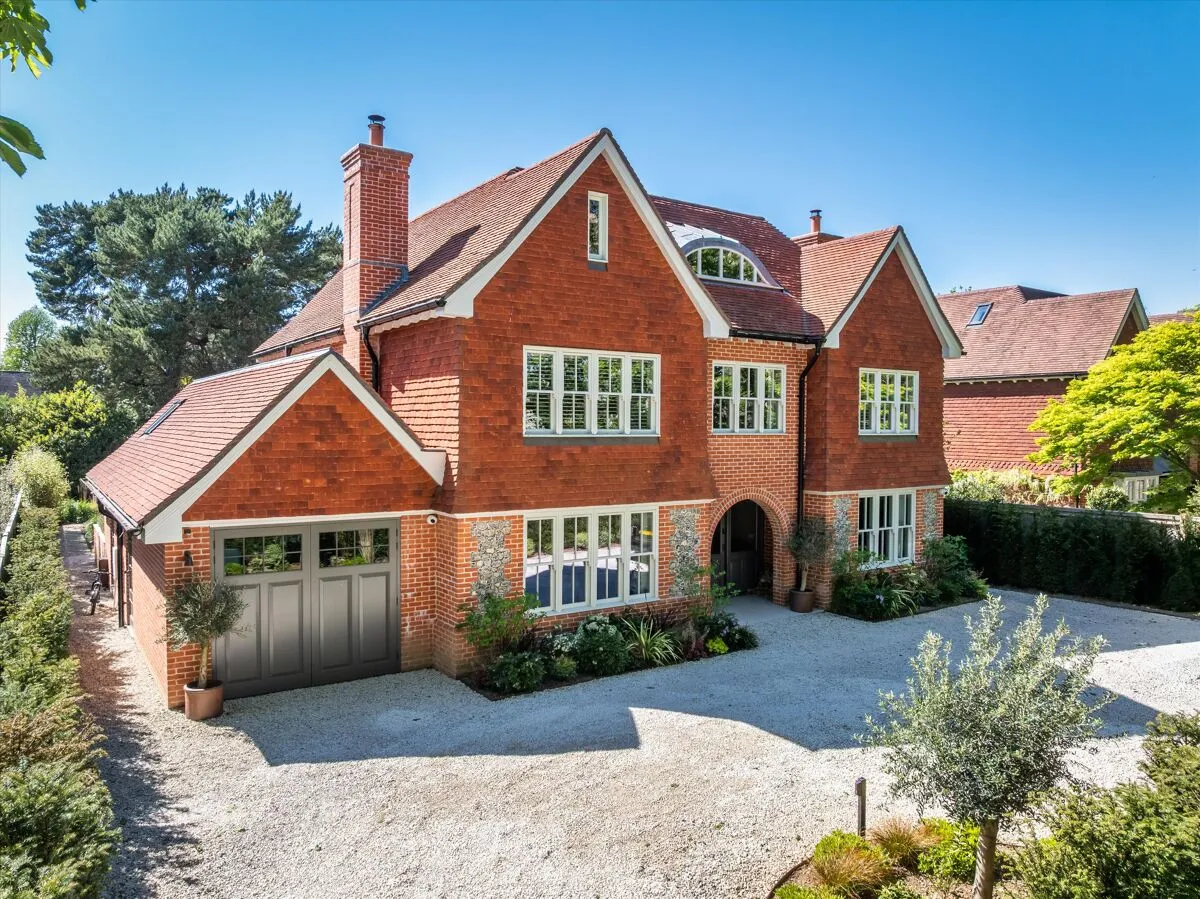 5 bed house for sale, Chestnut Avenue, Chichester, PO19