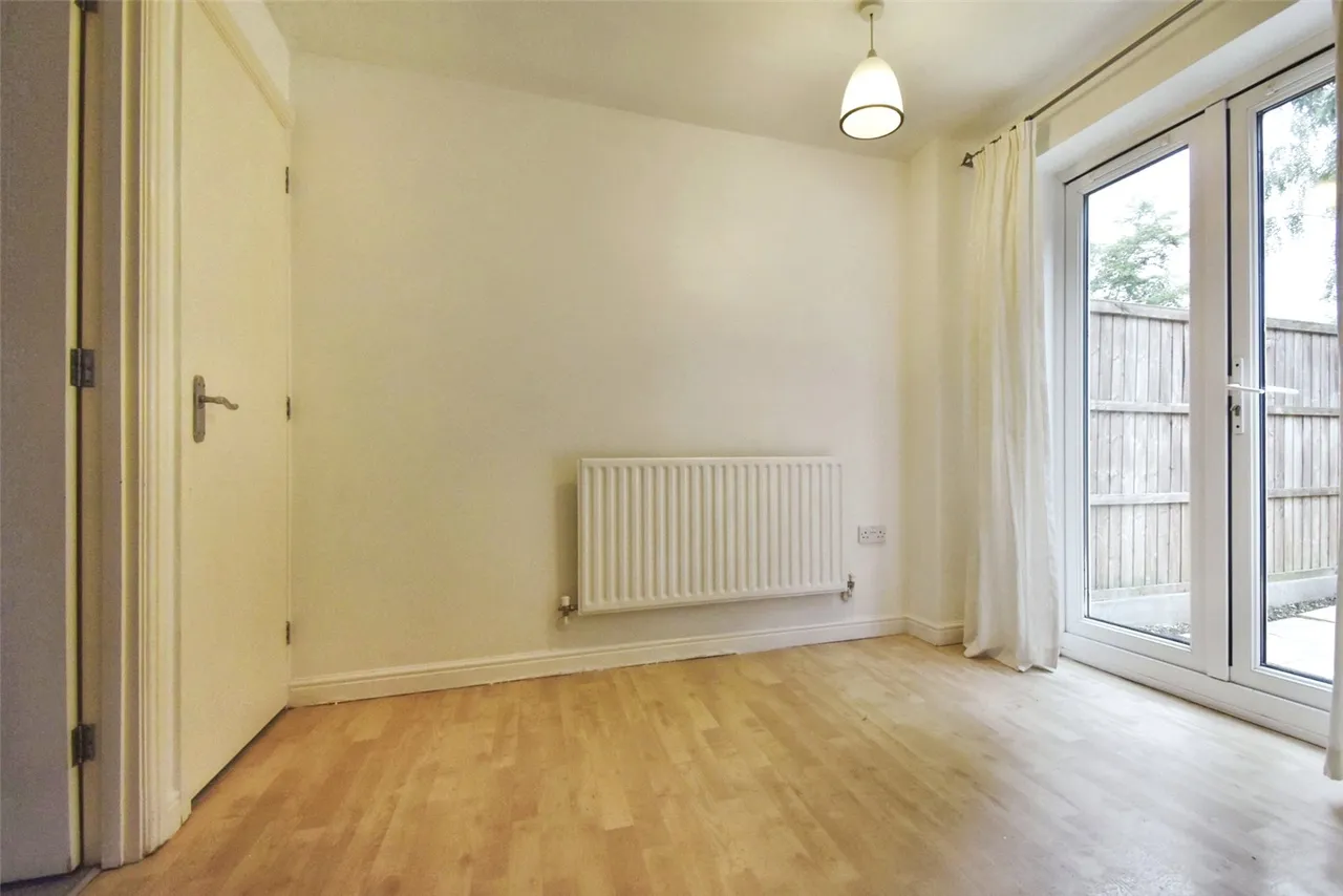 Churchlands, Aldershot, Hampshire, GU11 3SR, photo 4