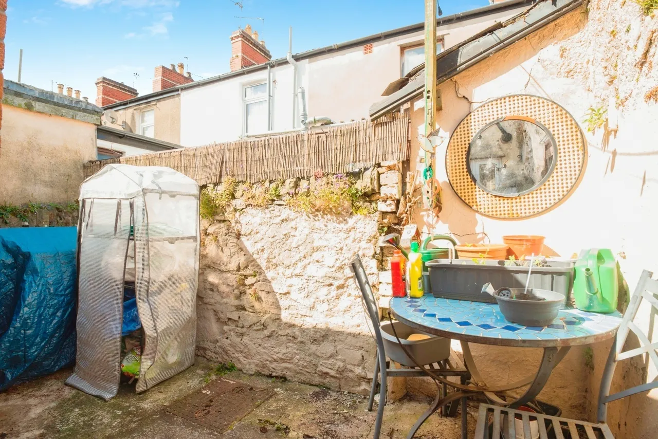 Kerrycroy Street, Cardiff, CF24, photo 18