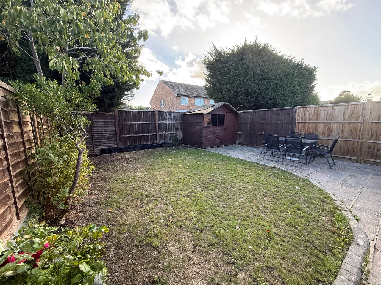 Poynes Road, RH6, photo 13