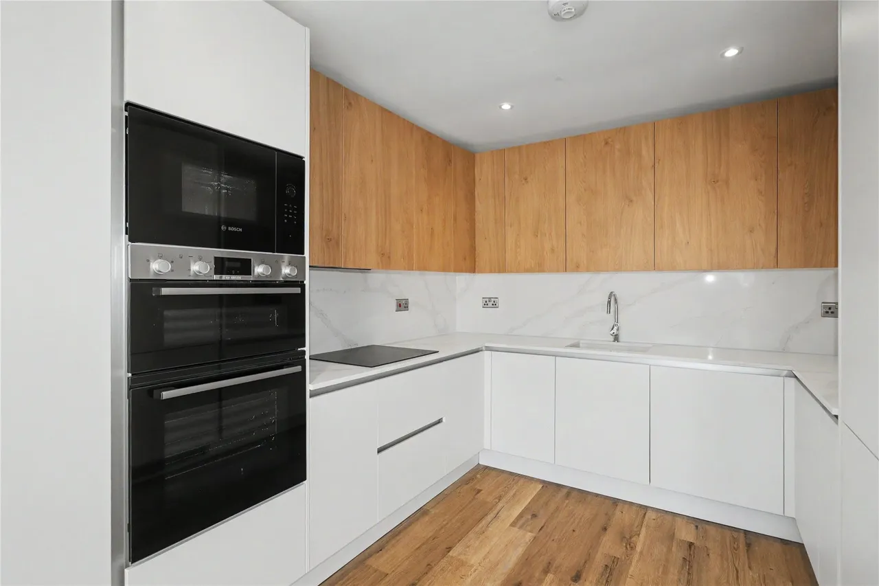 Tilia Copse, Woking, GU22, photo 2