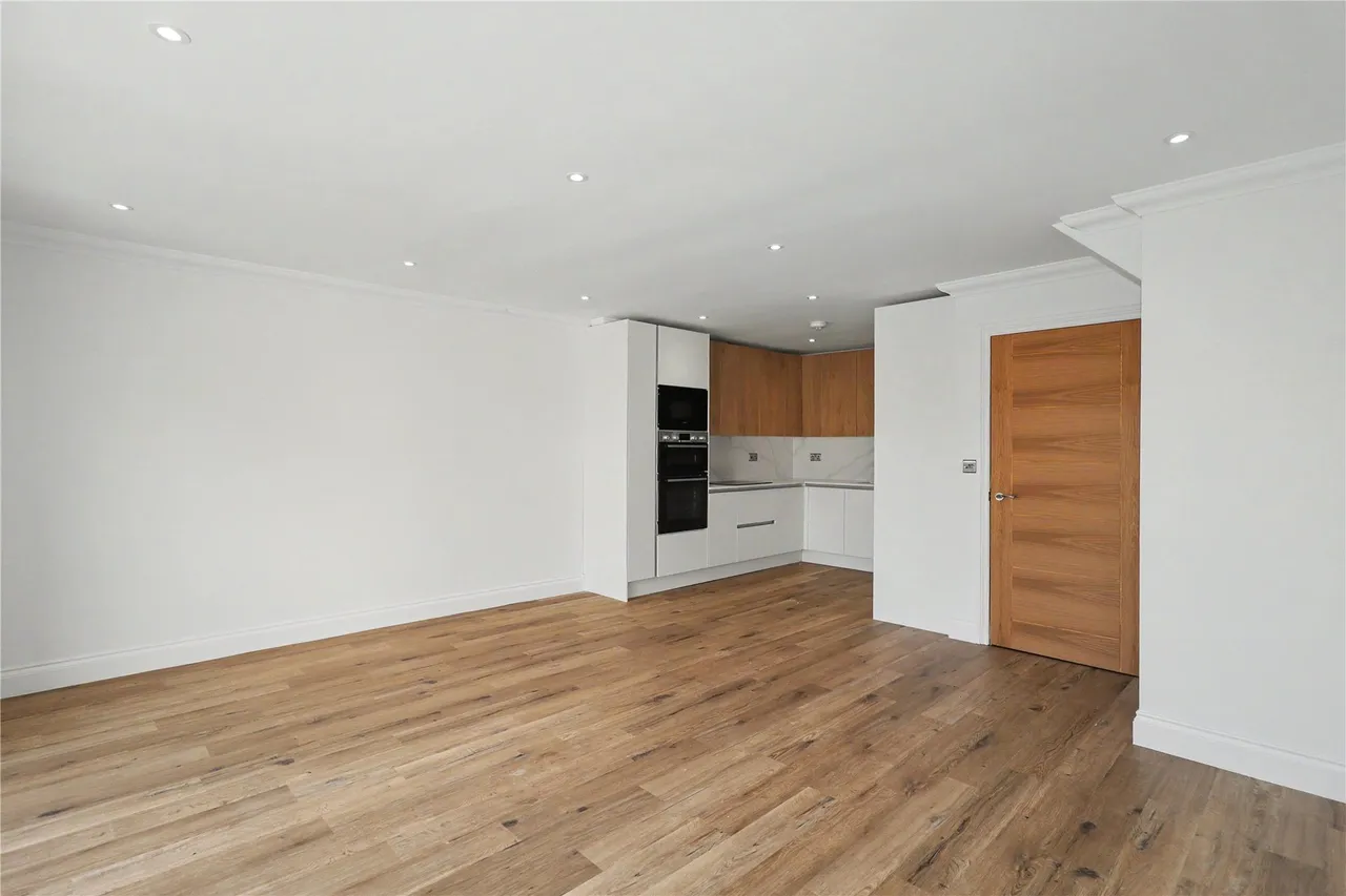 Tilia Copse, Woking, GU22, photo 4