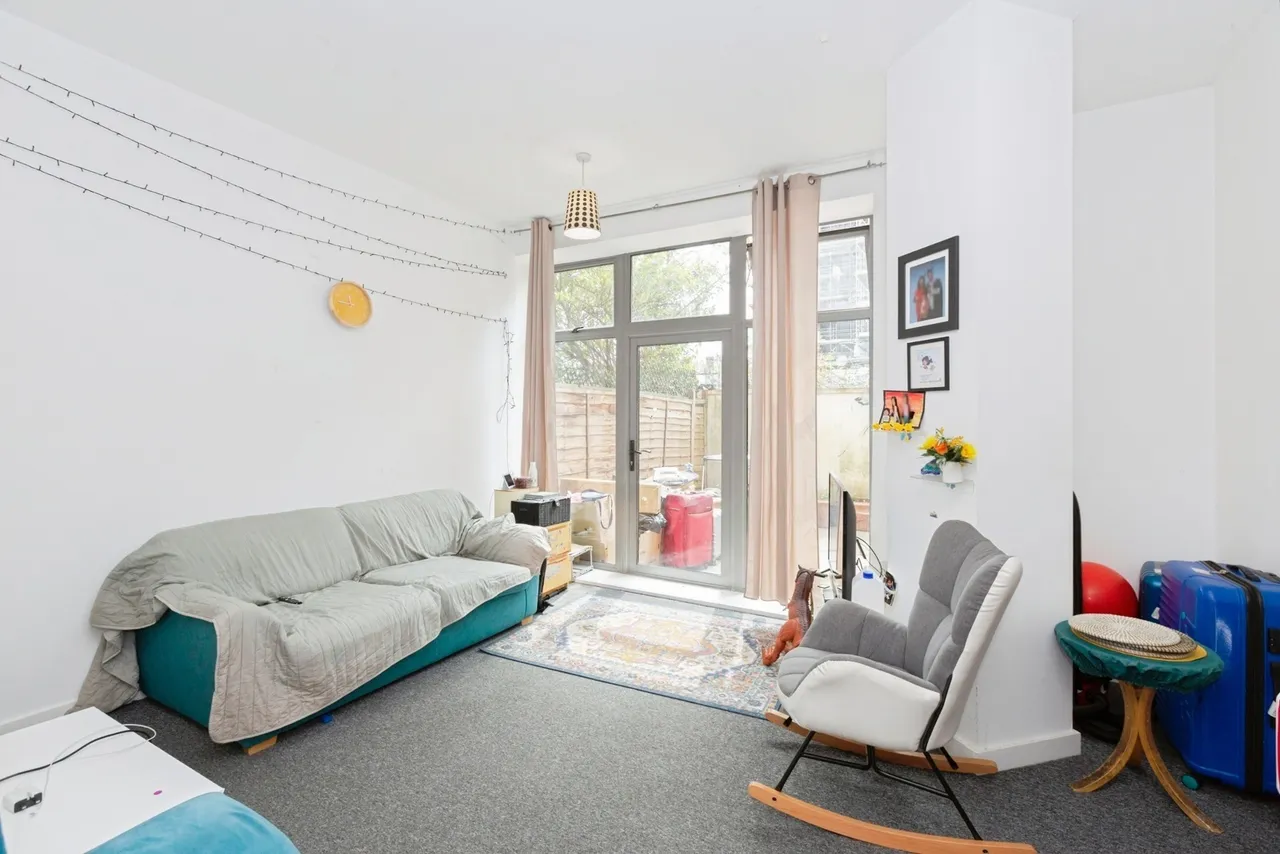 Ley Street, Ilford, IG1, photo 4
