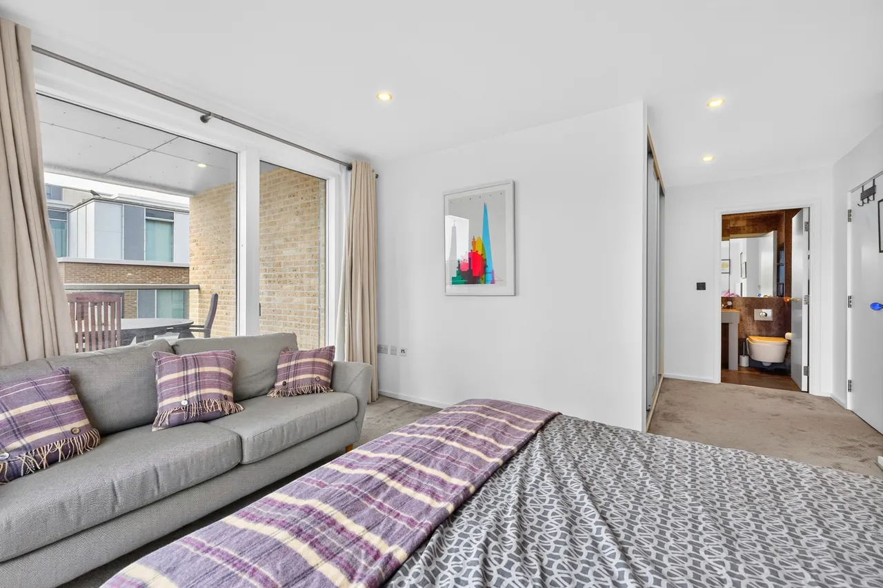 Pear Tree Street, London, EC1V, photo 15