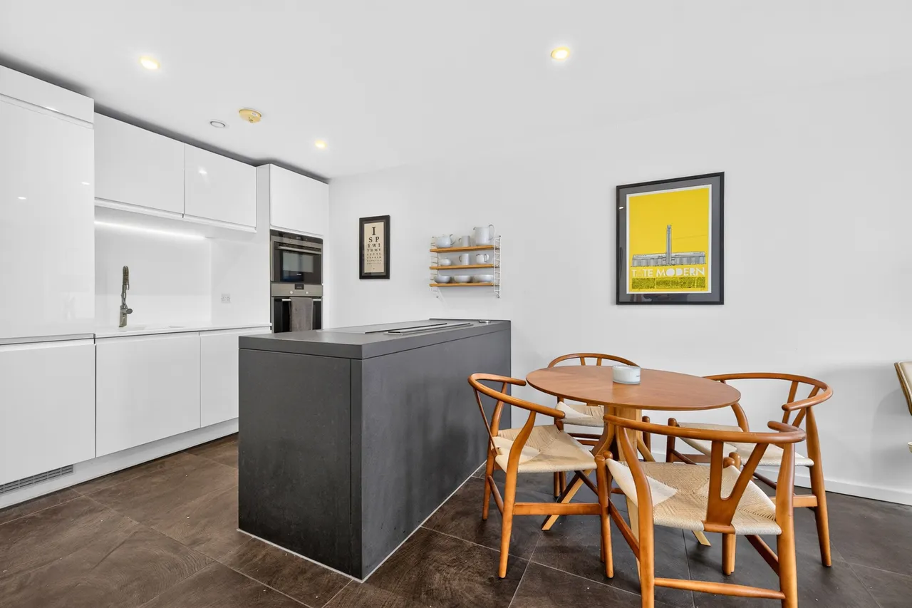 Pear Tree Street, London, EC1V, photo 8