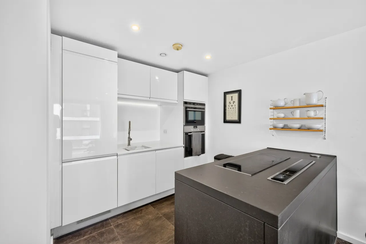 Pear Tree Street, London, EC1V, photo 9