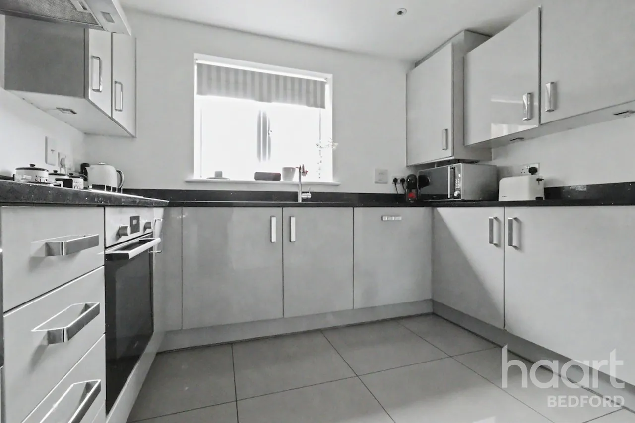 Lacewing Drive, Bedford, MK40, photo 10