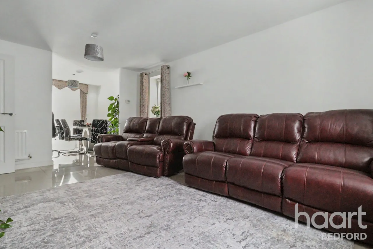 Lacewing Drive, Bedford, MK40, photo 5