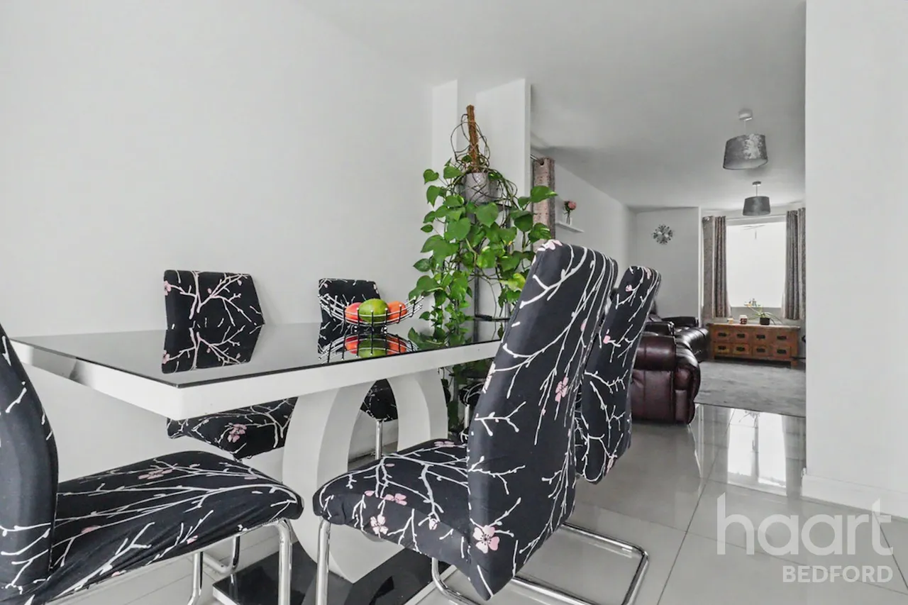 Lacewing Drive, Bedford, MK40, photo 6