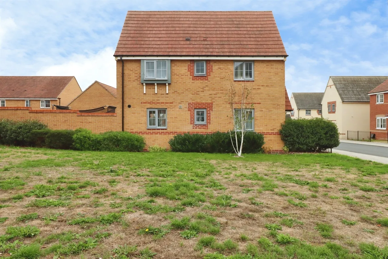 Duke Road, Corby, NN17, photo 13