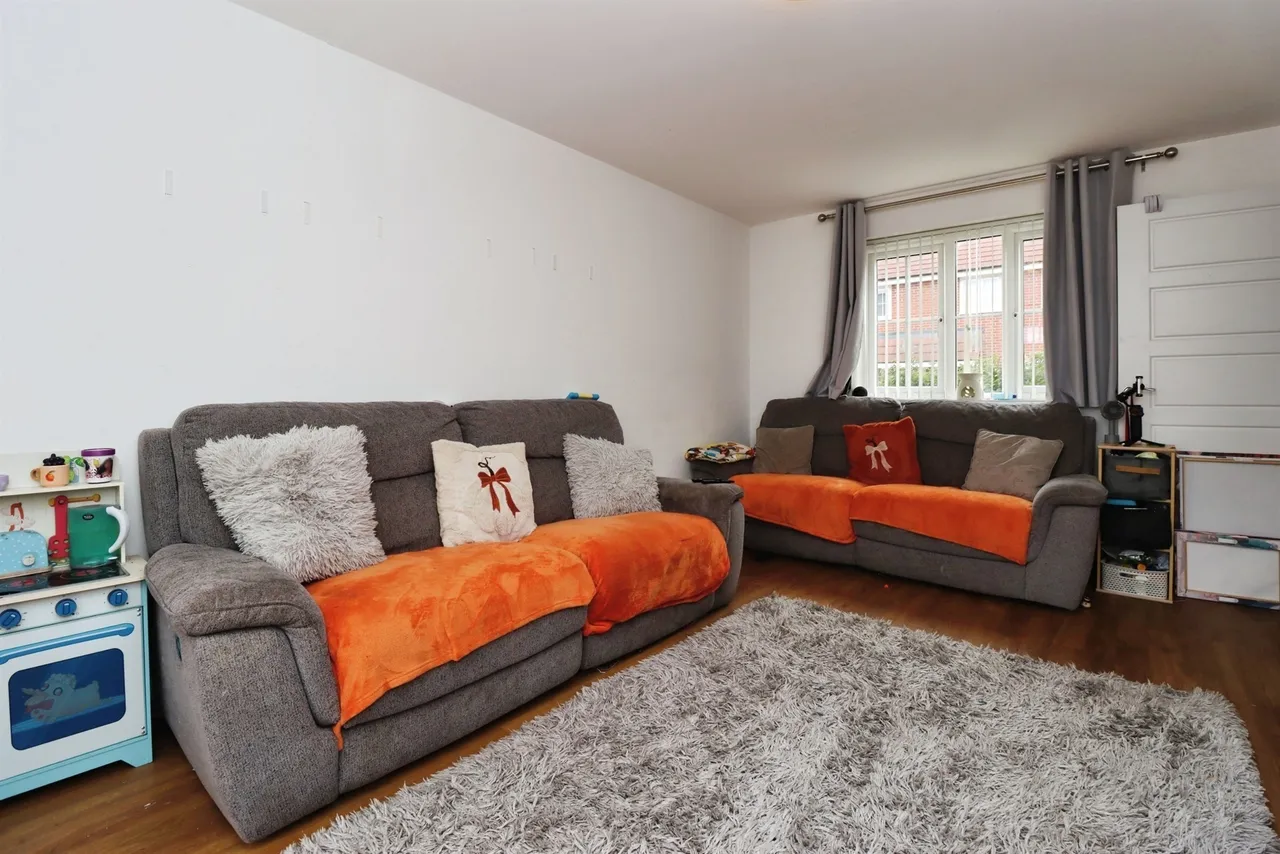 Duke Road, Corby, NN17, photo 3