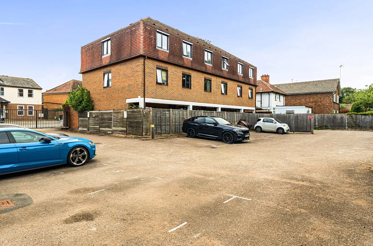 Osborne Road, Wokingham, RG40, photo 11
