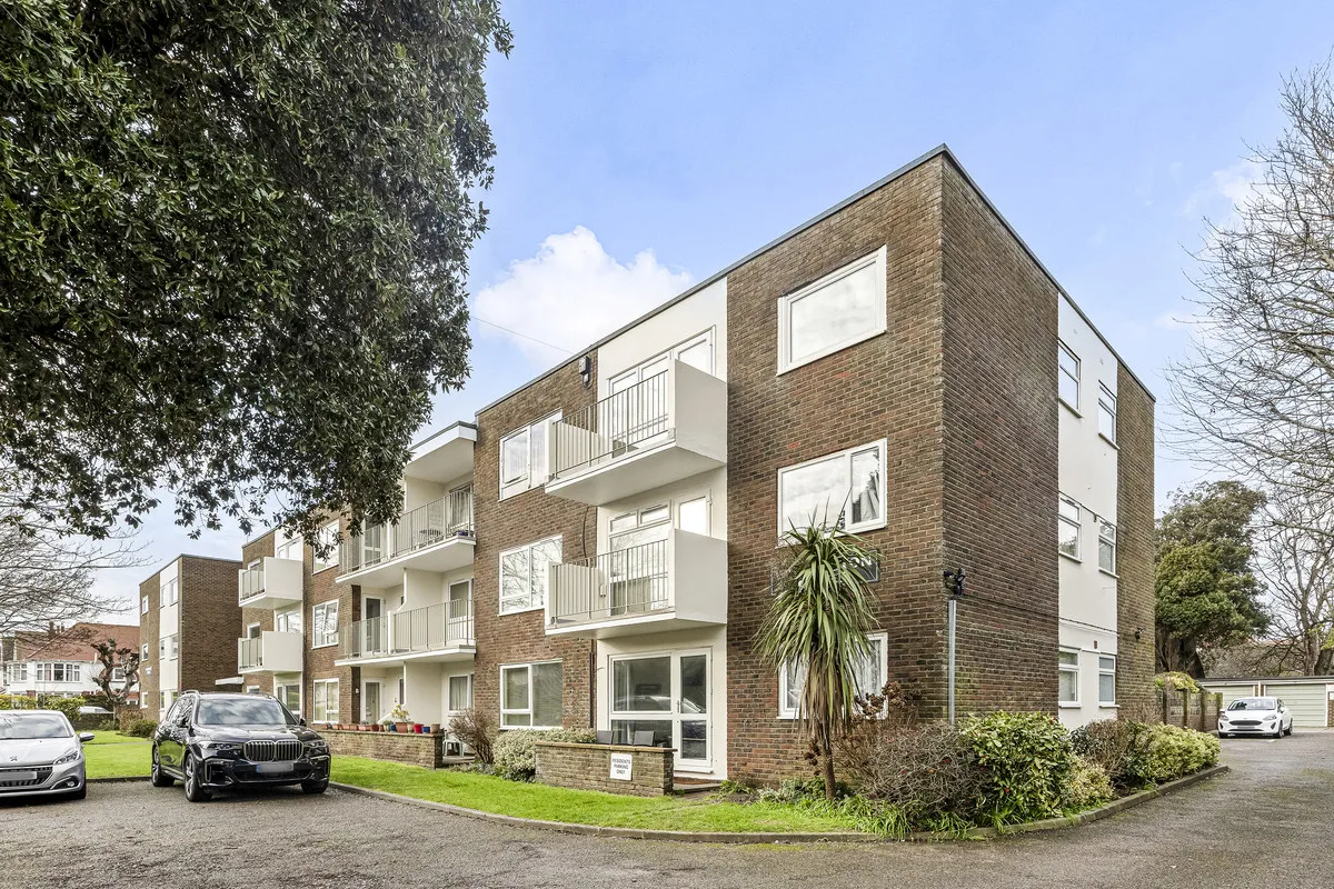 Bath Road, Worthing, BN11, photo 22