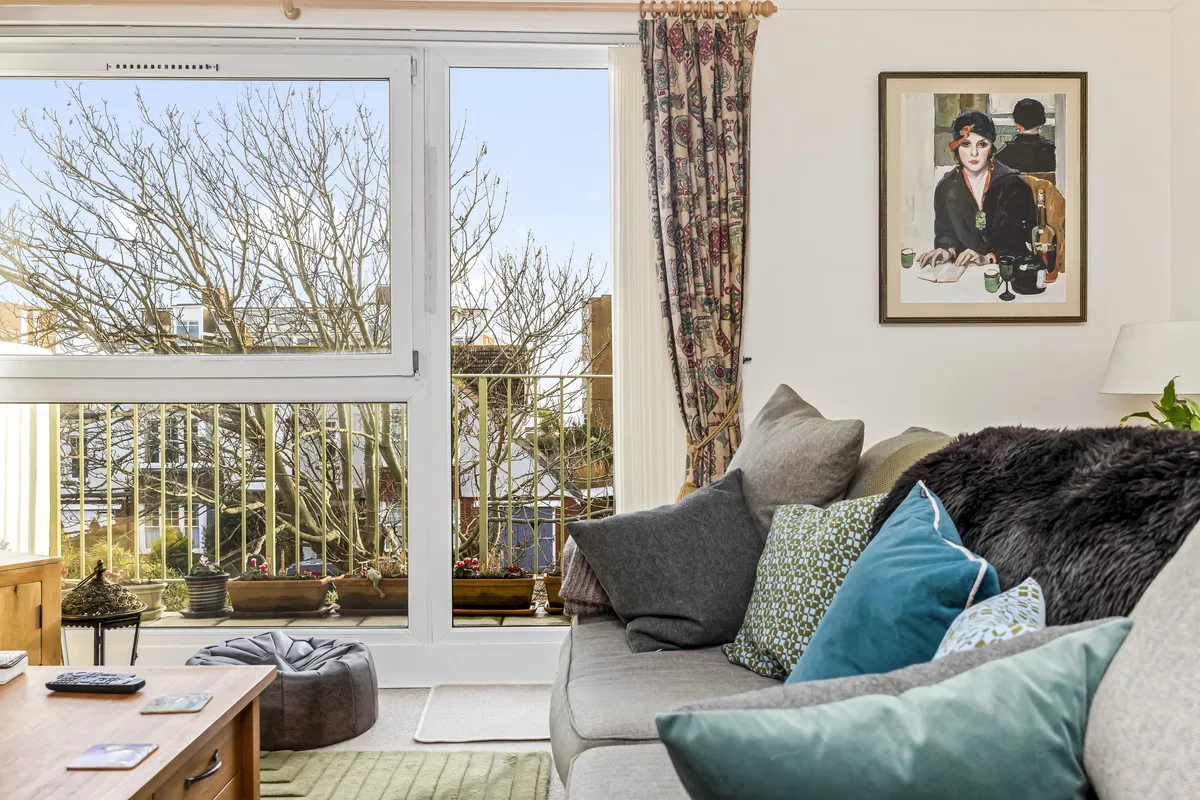 Bath Road, Worthing, BN11, photo 13
