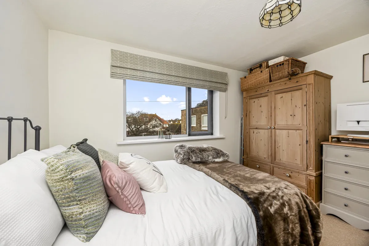 Bath Road, Worthing, BN11, photo 18