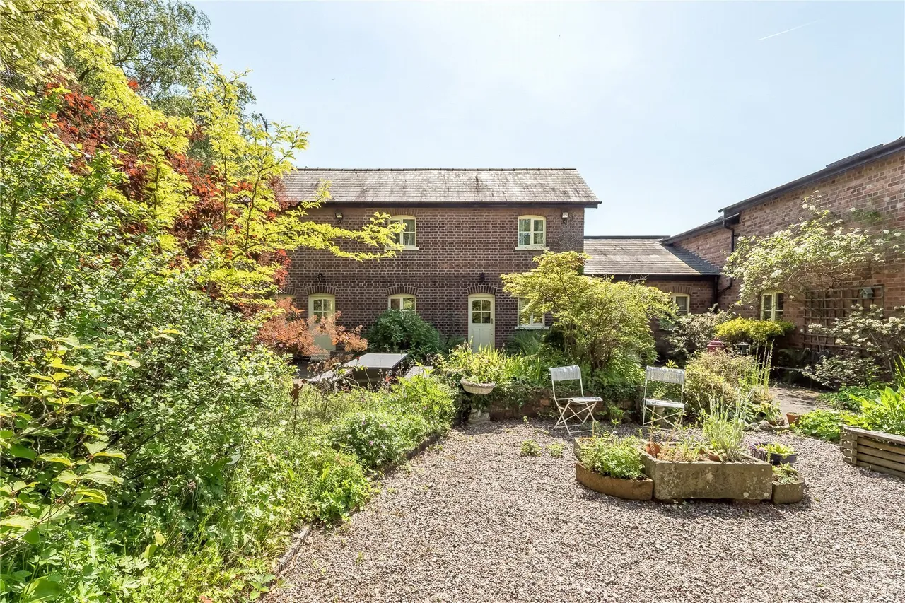 Trouthall Lane, Plumley, WA16, photo 20