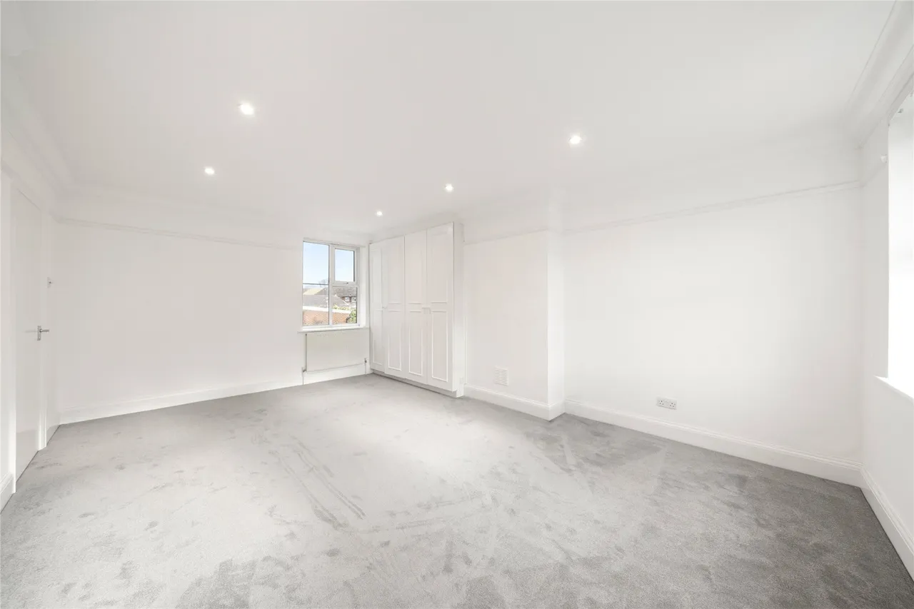 Anyards Road, Cobham, Surrey, KT11, photo 7