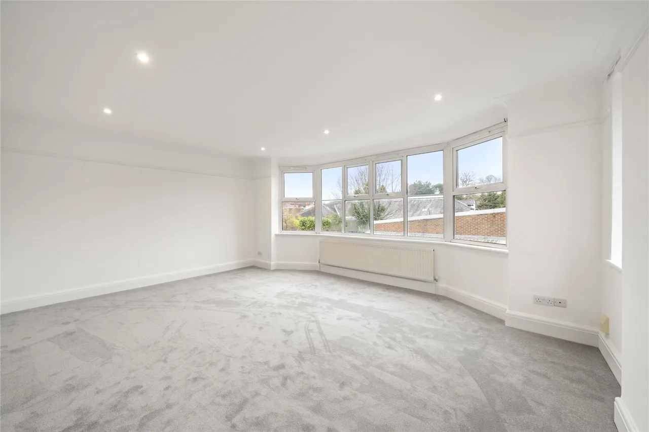 Anyards Road, Cobham, Surrey, KT11, photo 8