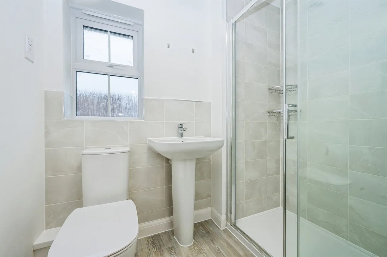 Sorrel Close, Uttoxeter, photo 11