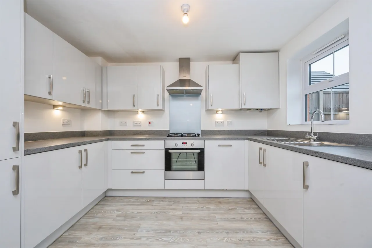 Sorrel Close, Uttoxeter, photo 4