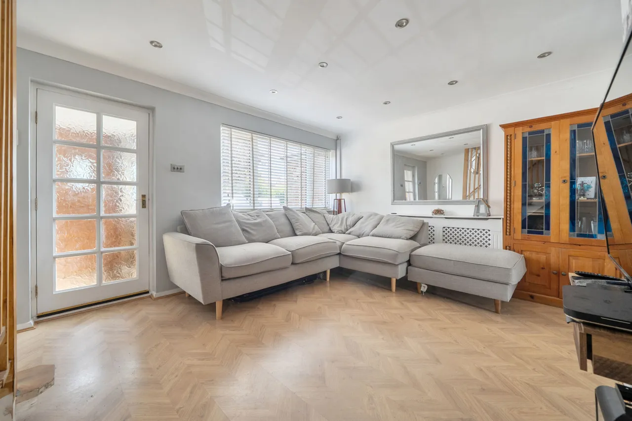 Cheapside Lane, Denham, UB9, photo 6