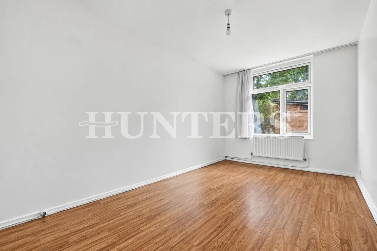 Kessock Close, London, N17, photo 13