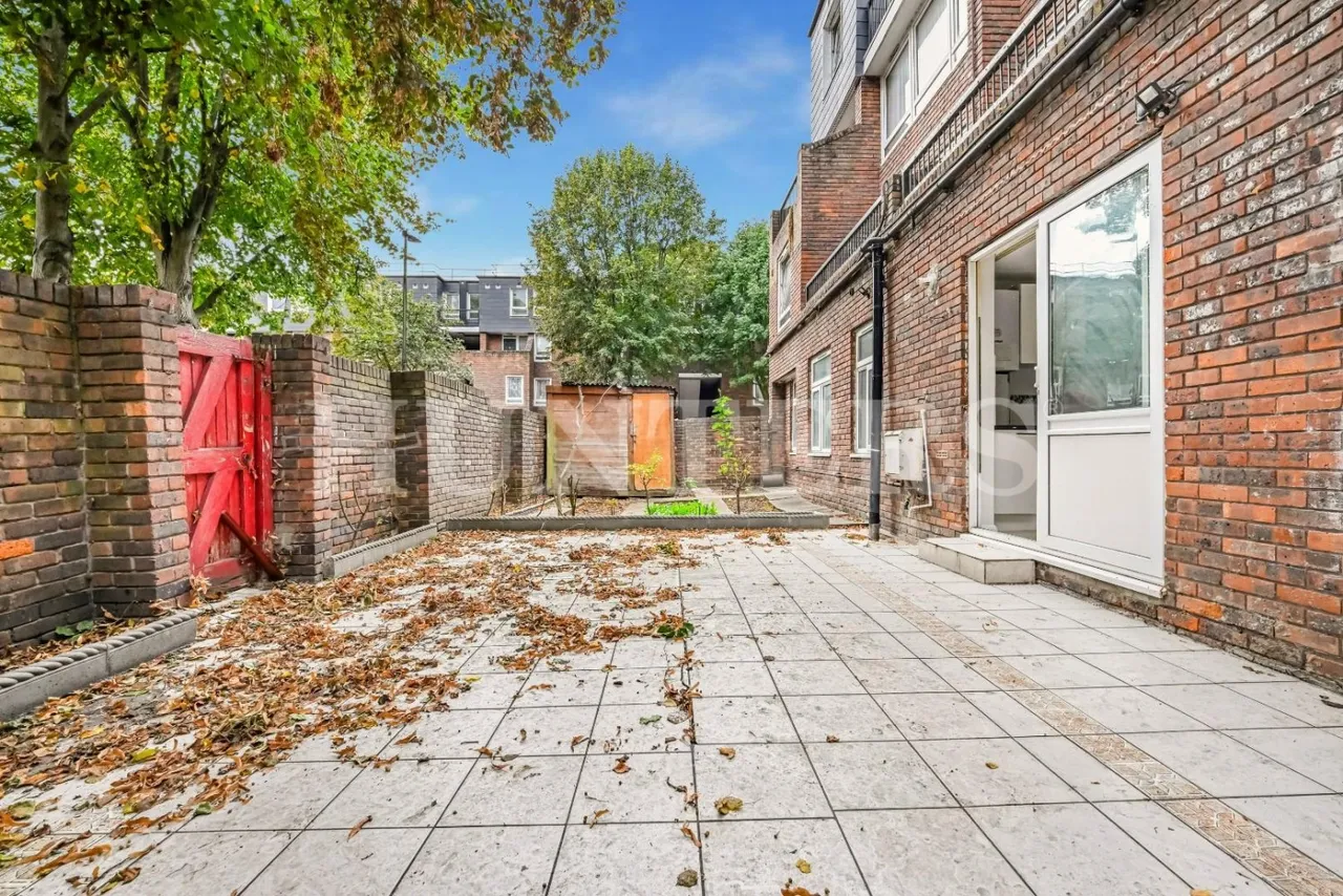 Kessock Close, London, N17, photo 2