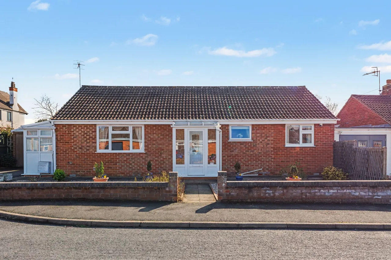 3 bed house for sale — Overbrook, Evesham, WR11