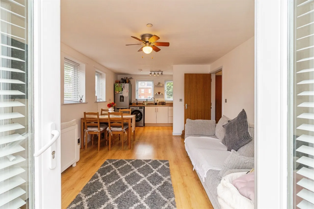 Addenbrookes Road, Newport Pagnell, MK16, photo 6