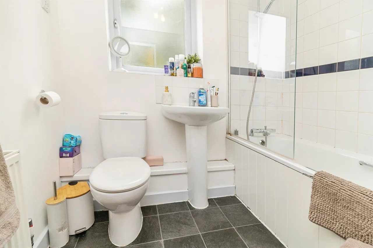 Addenbrookes Road, Newport Pagnell, MK16, photo 10