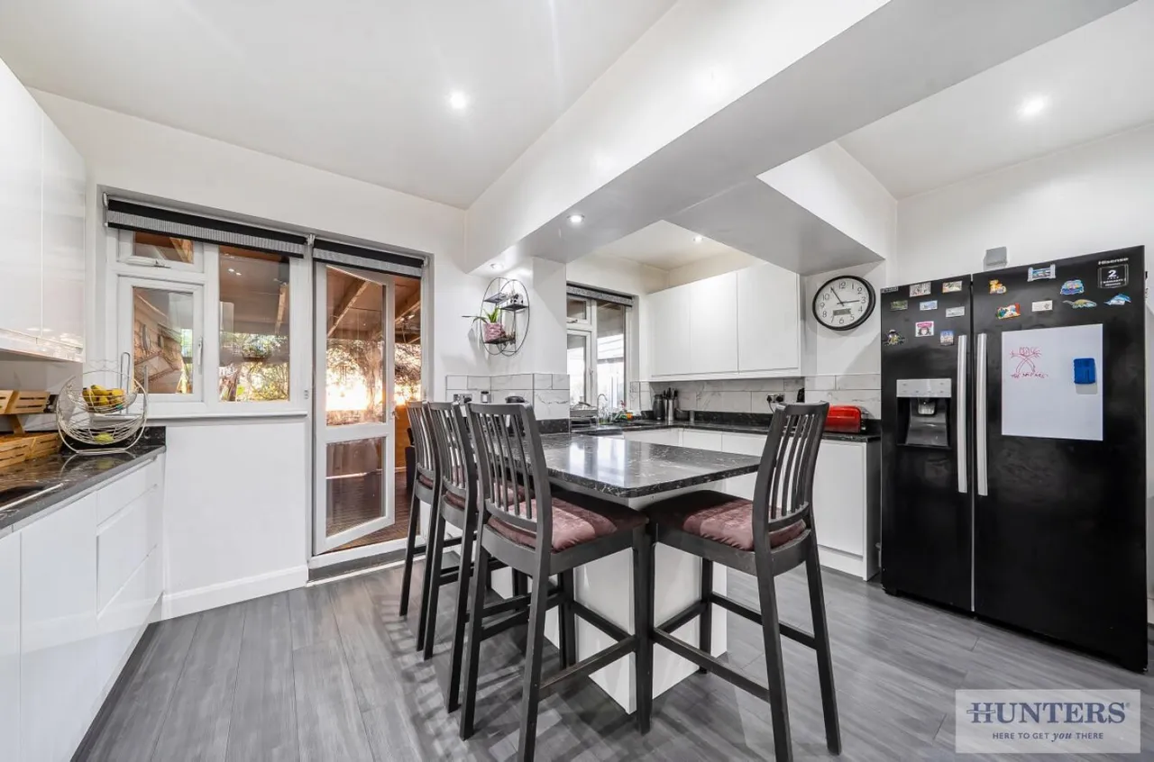 Long Lane, Bexleyheath, DA7, photo 10