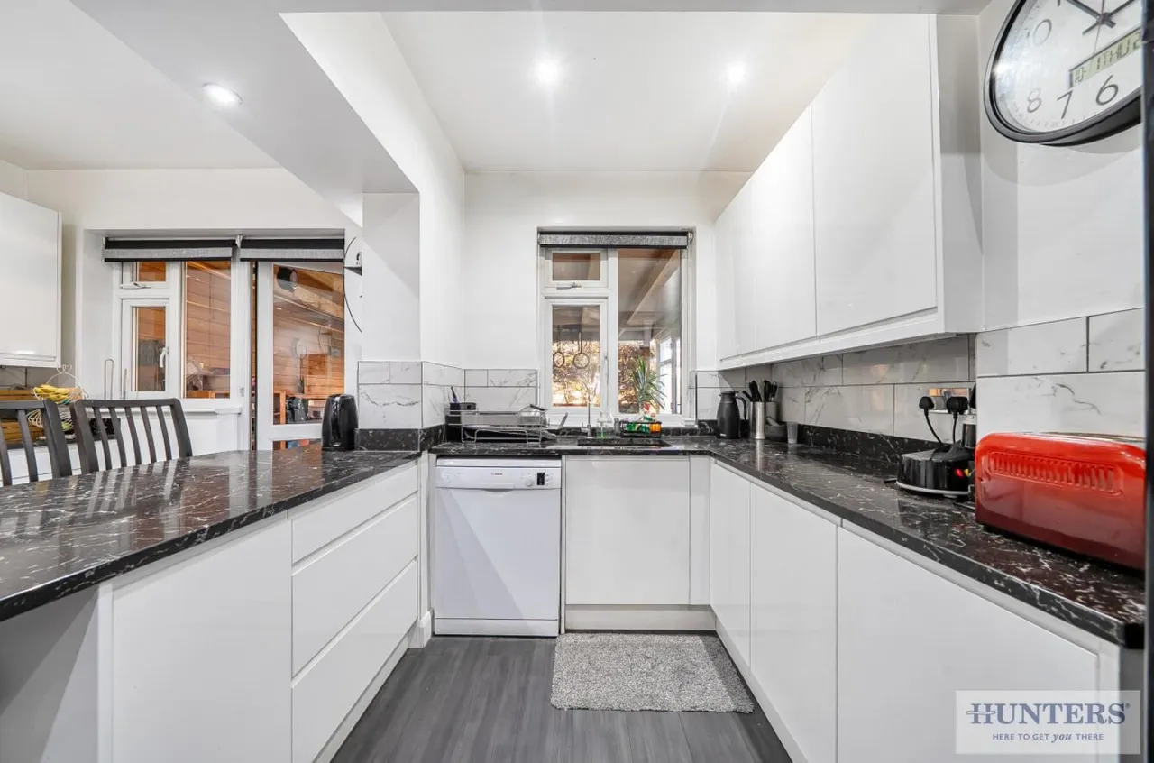 Long Lane, Bexleyheath, DA7, photo 15