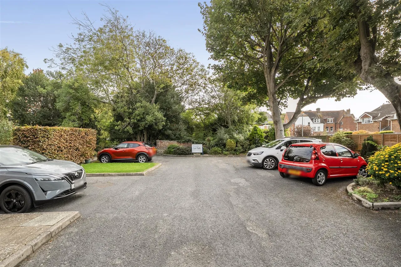 Granville Road, Eastbourne, BN20, photo 13