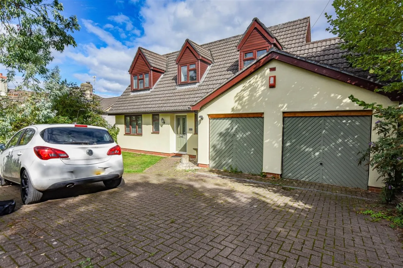 Draycott, Cam, GL11, photo 24