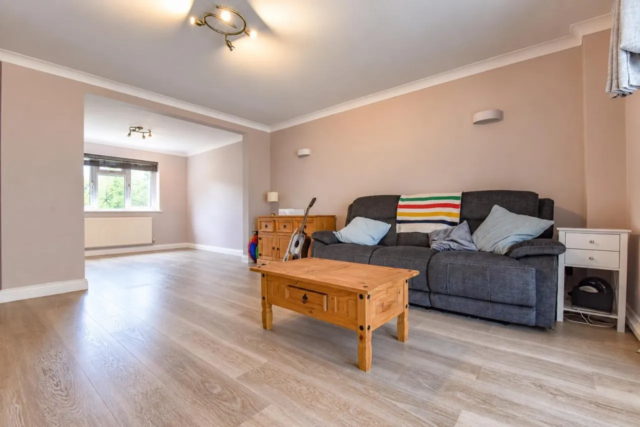 Draycott, Cam, GL11, photo 6