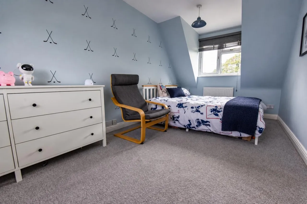 Draycott, Cam, GL11, photo 11