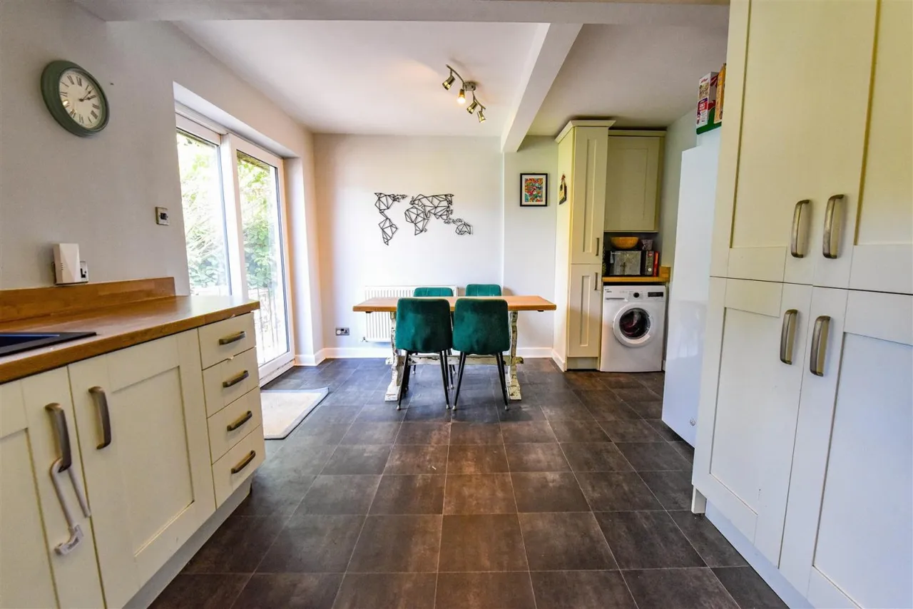 Draycott, Cam, GL11, photo 18