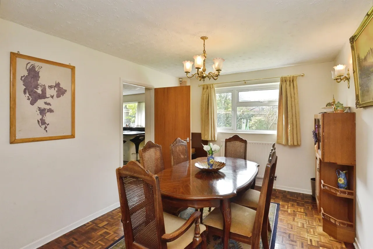 Brendon Court, Furzton, MK4, photo 5