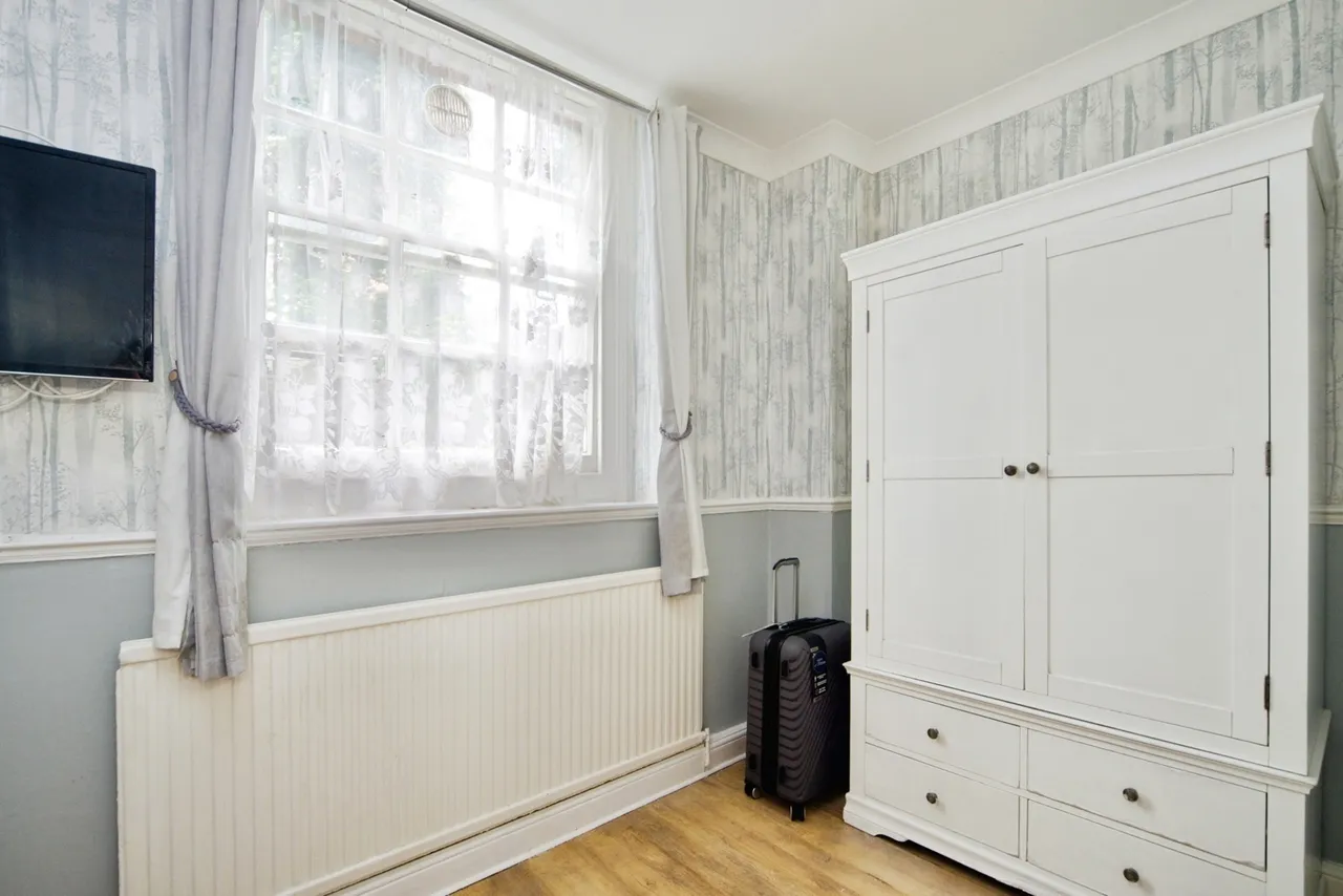 Station House Mews, London, N9, photo 15
