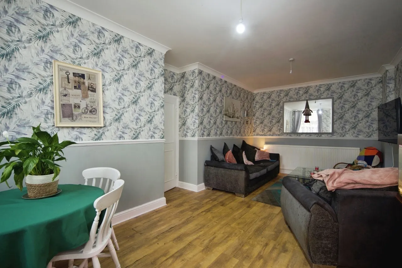 Station House Mews, London, N9, photo 3