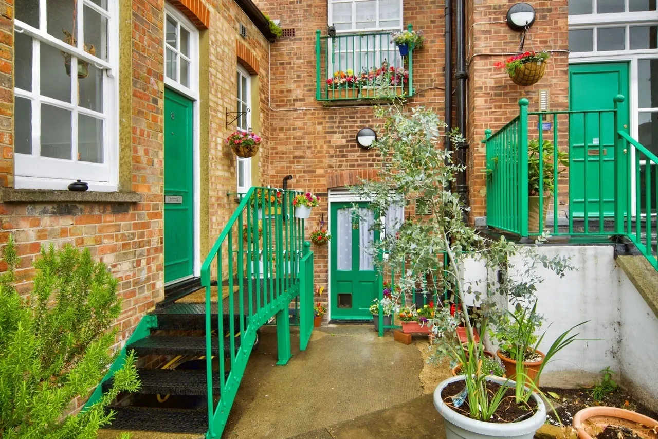 Station House Mews, London, N9, photo 24